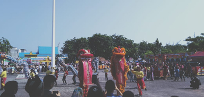 Warga Bengkalis Tumpah Ruah Ikut Meriahkan Karnaval Pawai Budaya Hari Jadi ke 507 Bengkalis